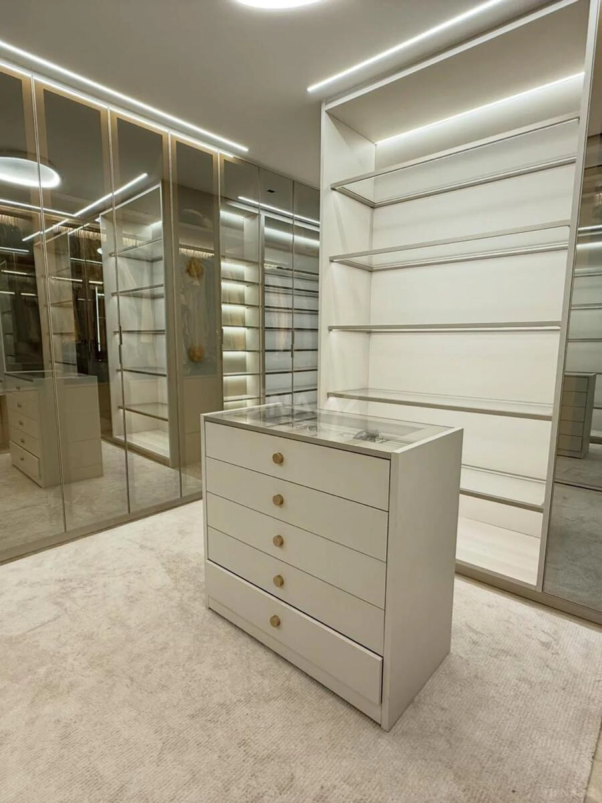 Kirayə verilir 4 otaqlı həyət evi 180 m²