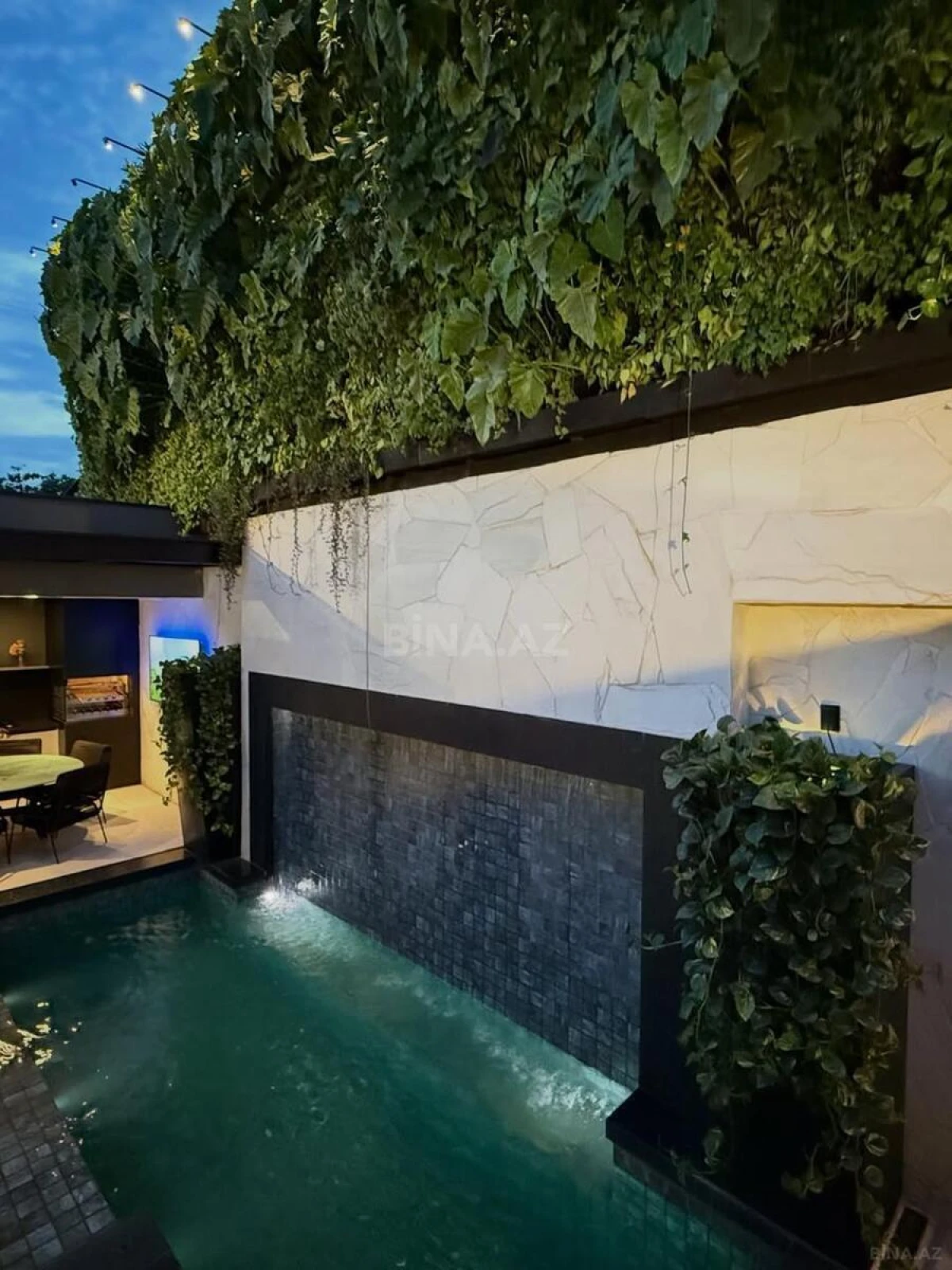 Kirayə verilir 4 otaqlı həyət evi 180 m²