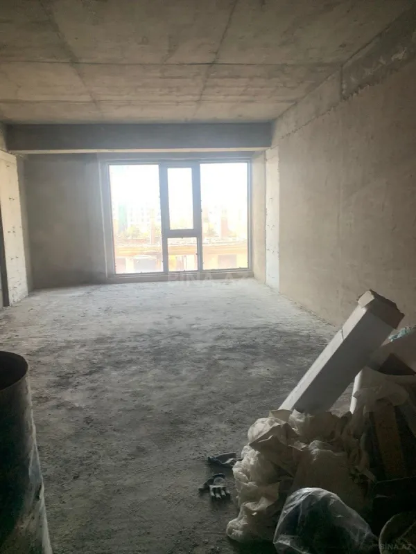 Satılır 3 otaqlı mənzil 155.5 m²
