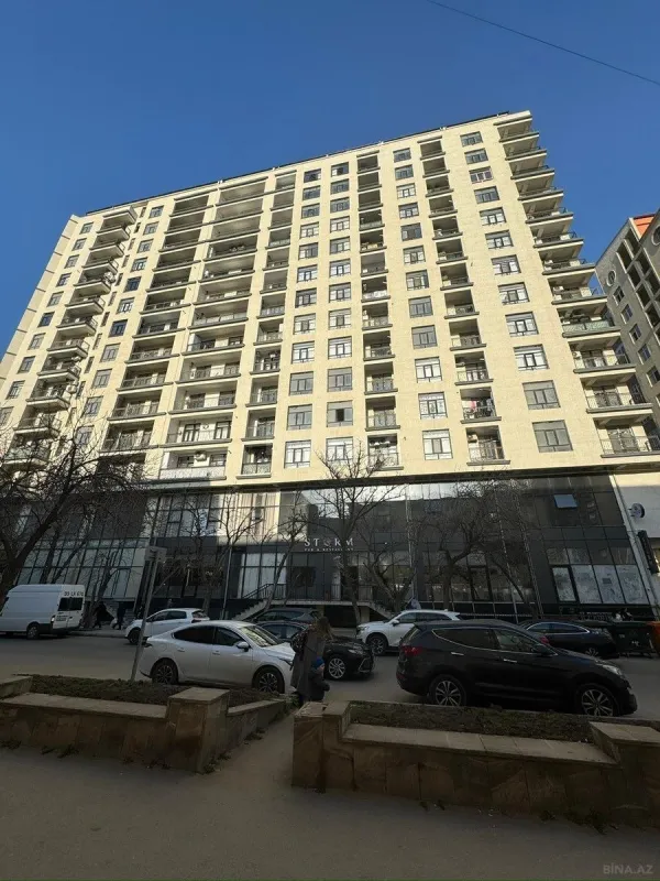 Satılır 3 otaqlı mənzil 155.5 m²