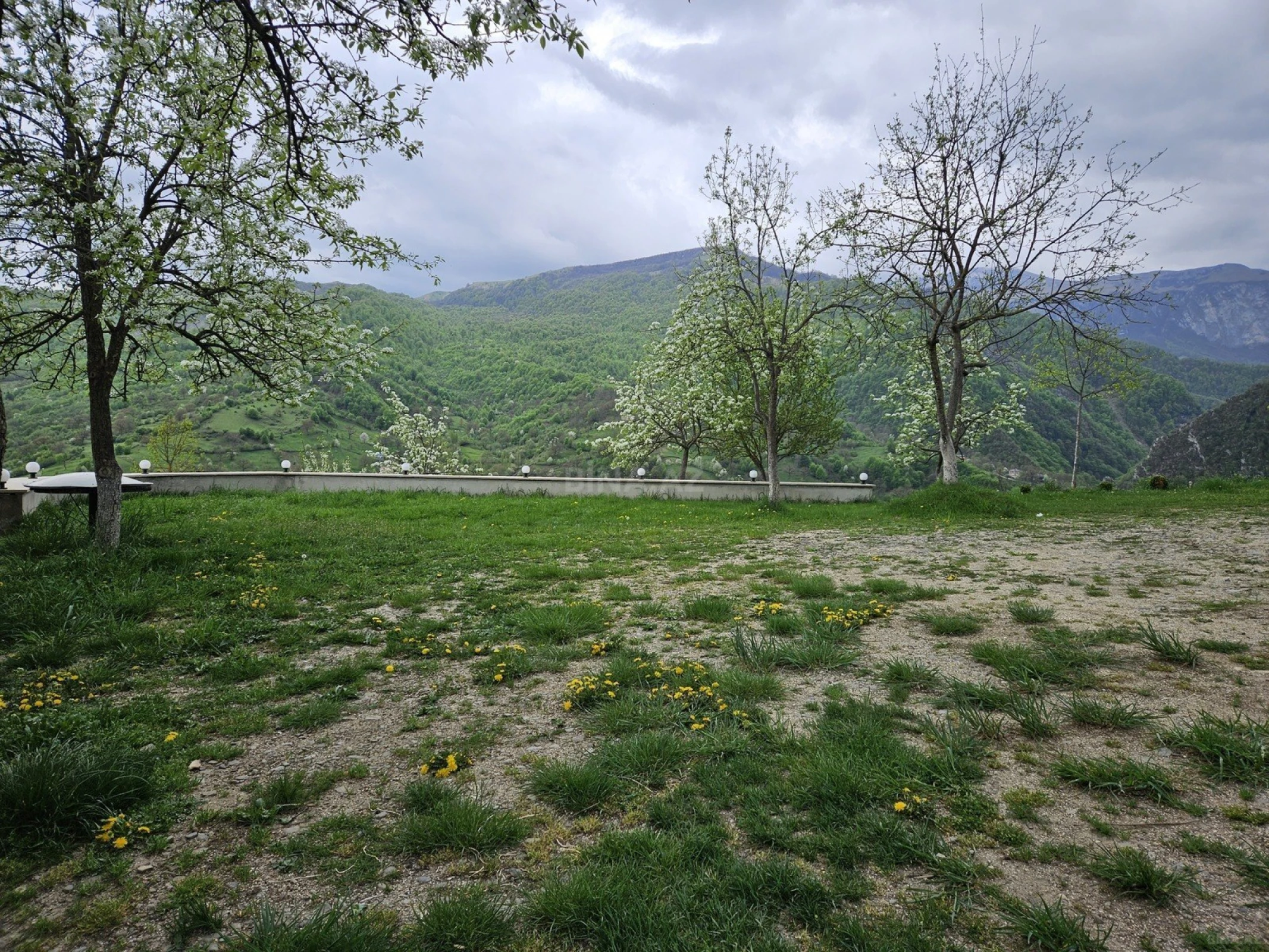 Satılır torpaq sahəsi 30 m²