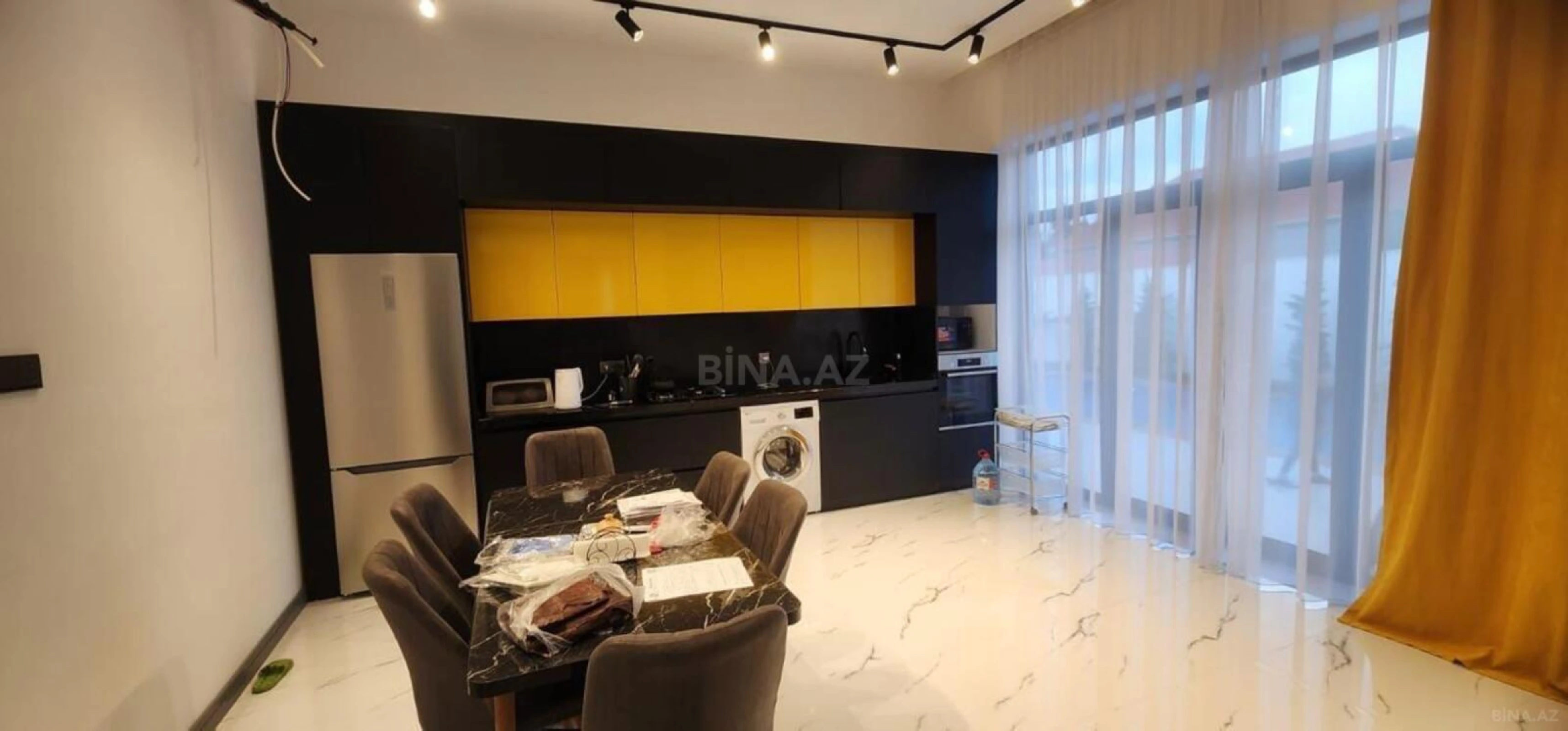 Kirayə verilir 5 otaqlı həyət evi 360 m²