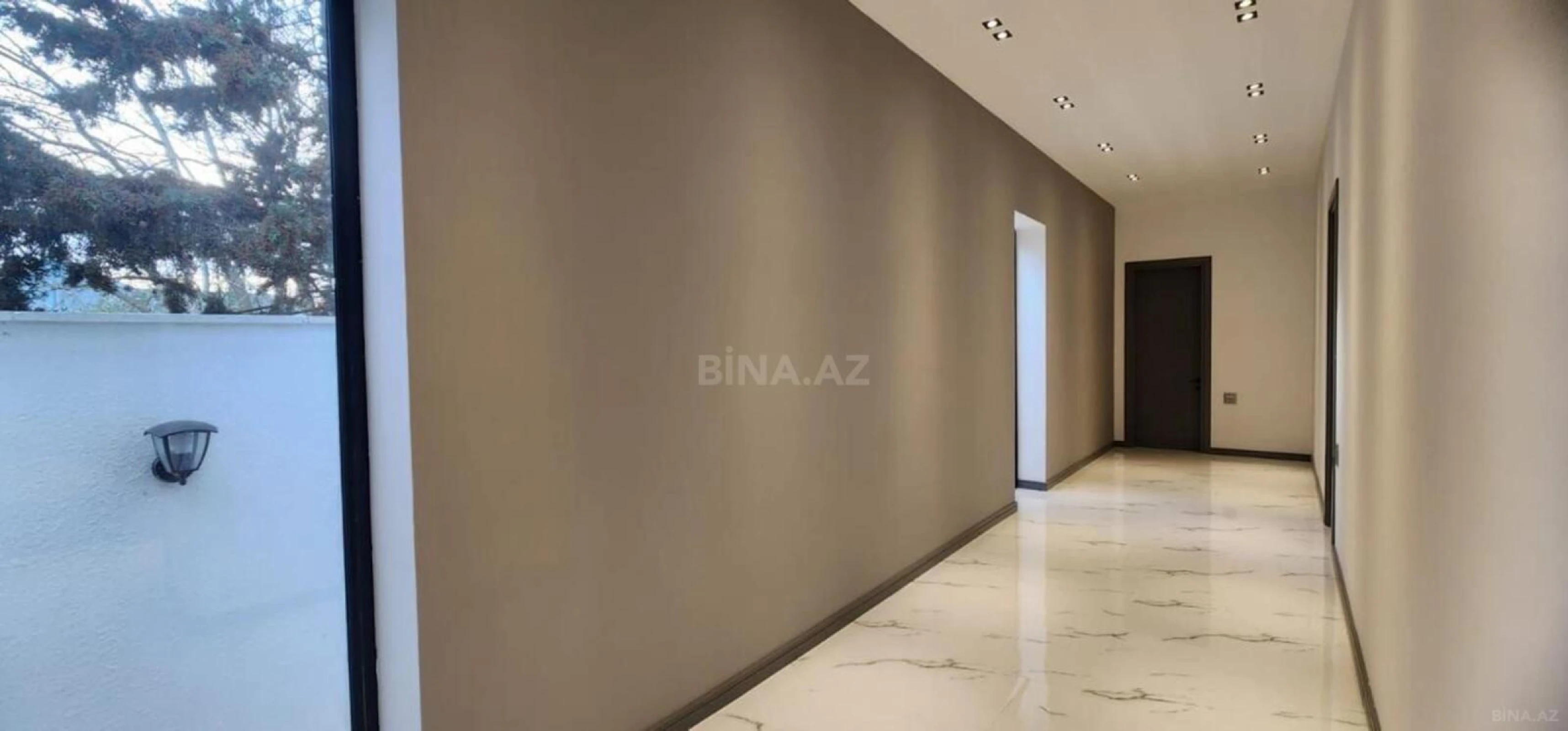 Kirayə verilir 5 otaqlı həyət evi 360 m²