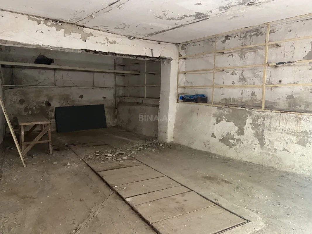 Satılır qaraj 42.5 m²