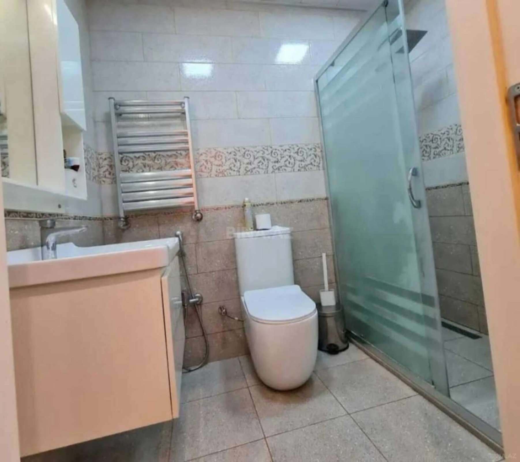 Satılır 3 otaqlı mənzil 90 m²