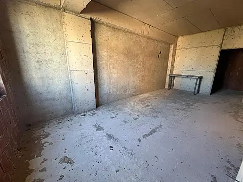 Satılır 3 otaqlı mənzil 111 m²