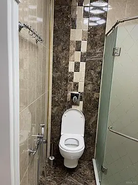 Kirayə verilir 3 otaqlı mənzil 130 m²