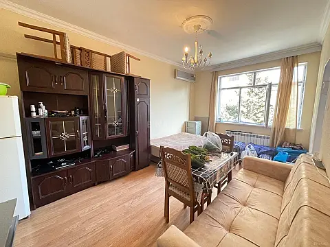 Kirayə verilir 2 otaqlı mənzil 40 m²