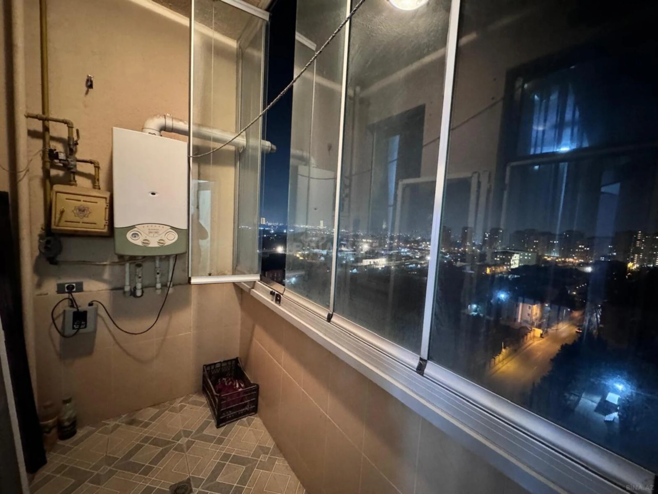 Satılır 2 otaqlı mənzil 65 m²