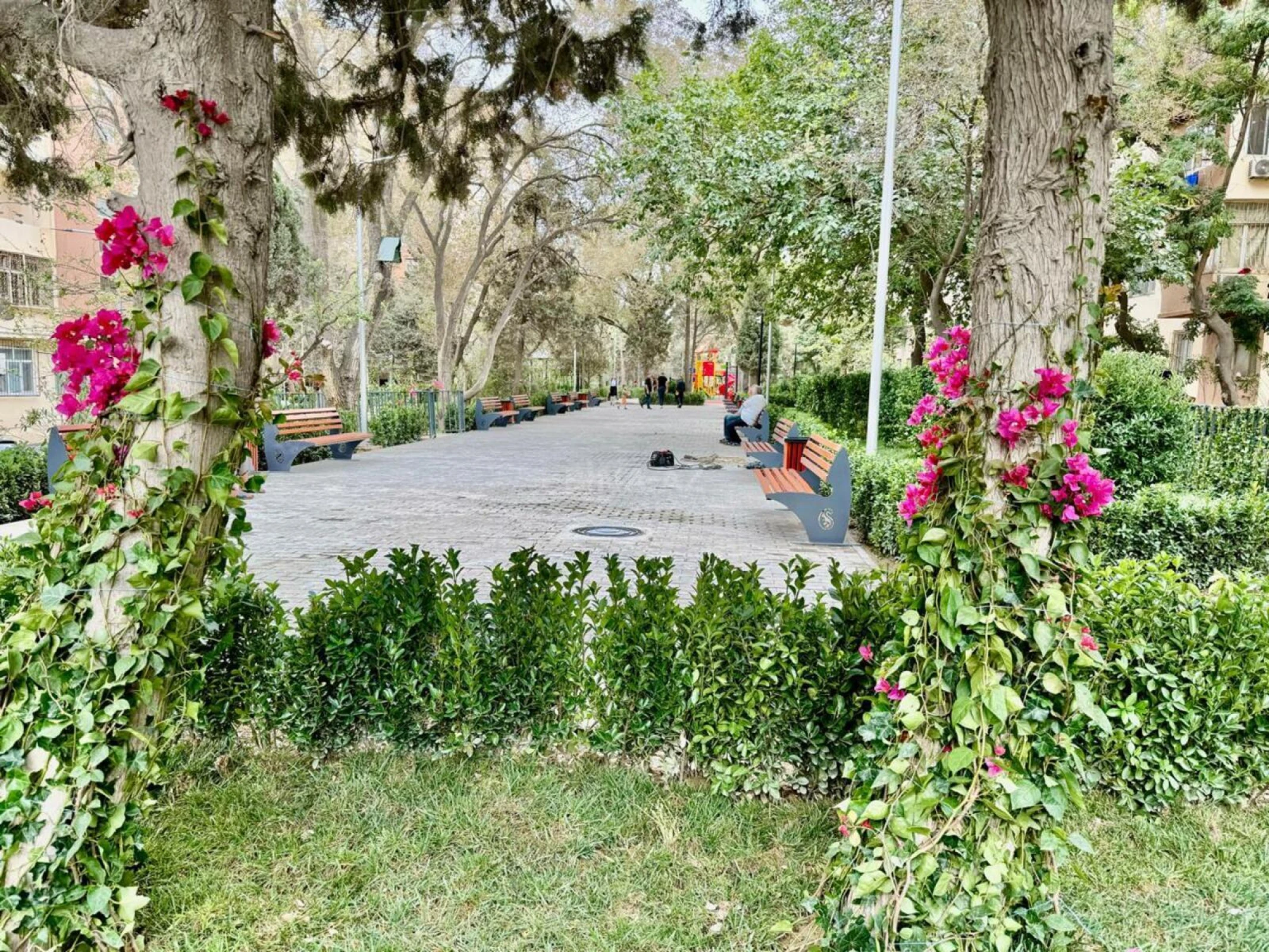 Satılır 2 otaqlı mənzil 65 m²