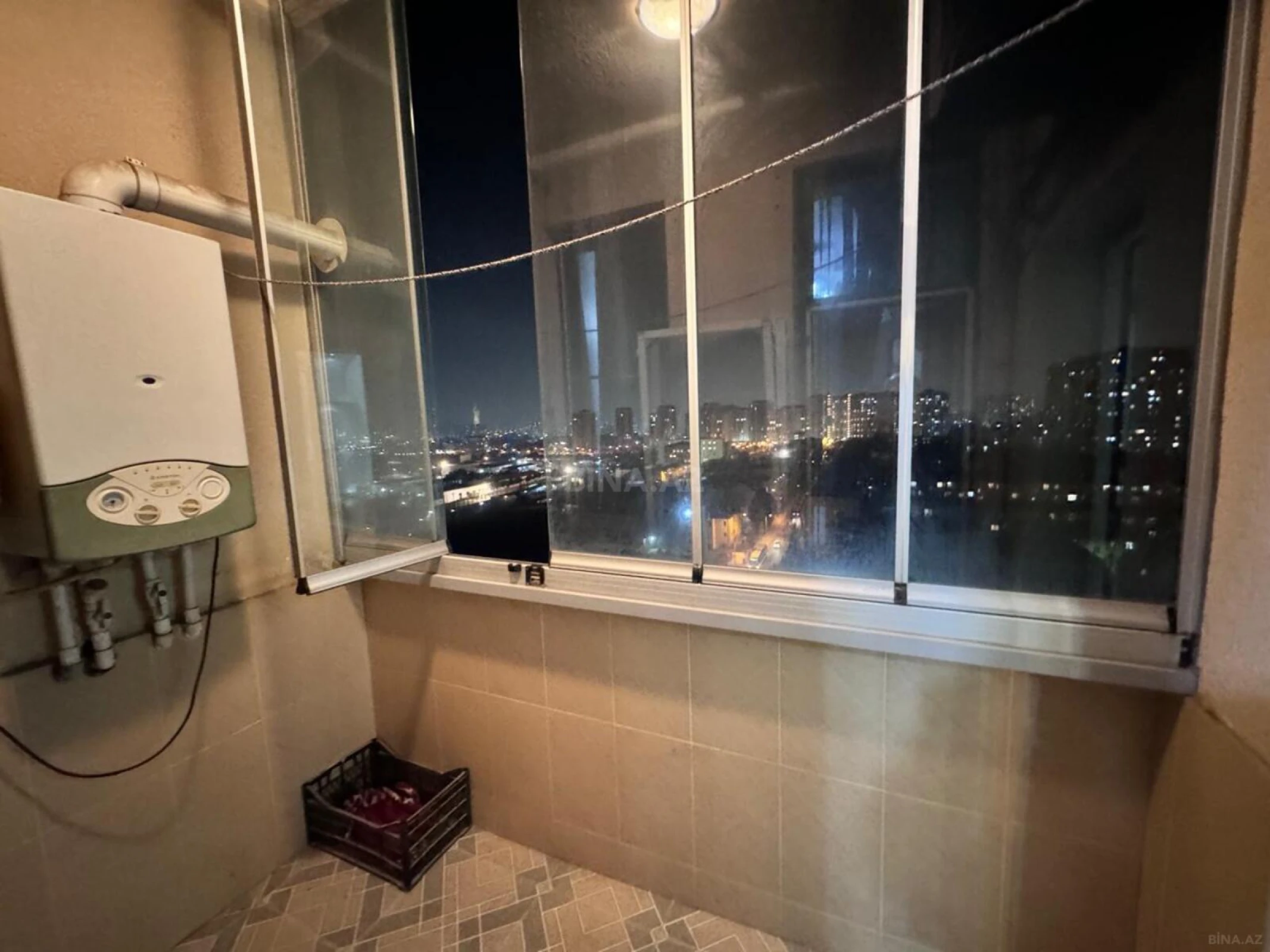 Satılır 2 otaqlı mənzil 65 m²