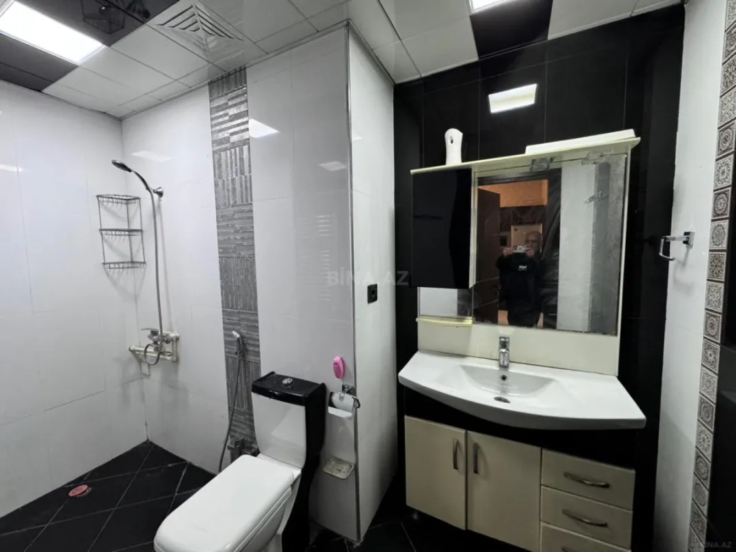 Satılır 2 otaqlı mənzil 65 m²