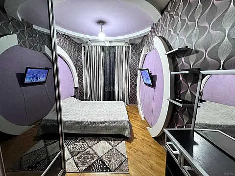 Satılır 2 otaqlı mənzil 65 m²