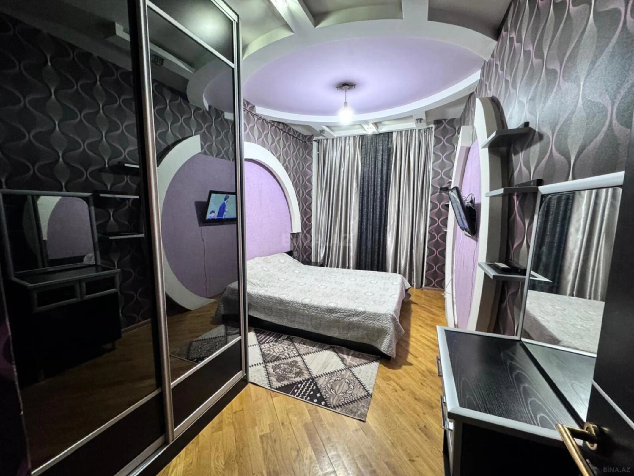 Satılır 2 otaqlı mənzil 65 m²