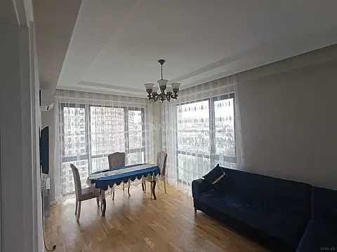 Kirayə verilir 2 otaqlı mənzil 65 m²