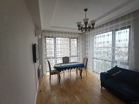 Kirayə verilir 2 otaqlı mənzil 65 m²