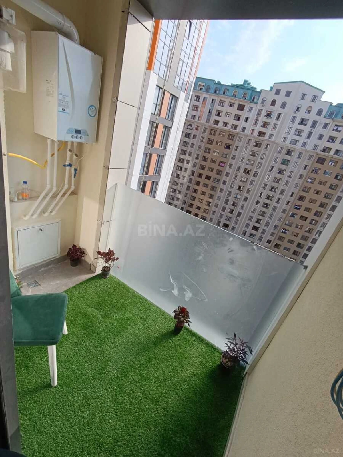 Kirayə verilir 2 otaqlı mənzil 65 m²