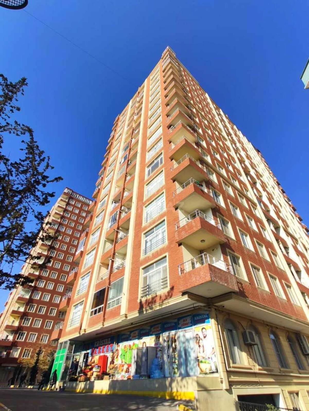 Kirayə verilir 2 otaqlı mənzil 65 m²