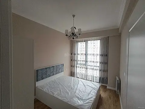 Kirayə verilir 2 otaqlı mənzil 65 m²