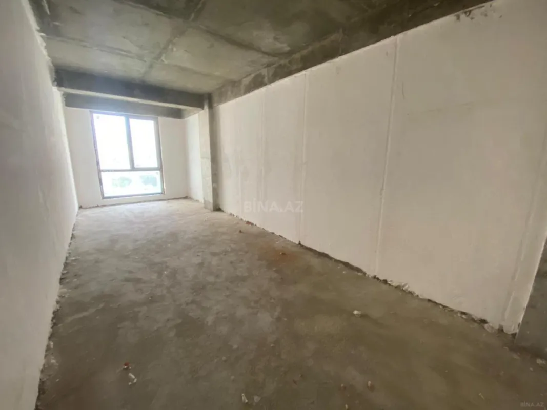 Satılır 3 otaqlı mənzil 128 m²