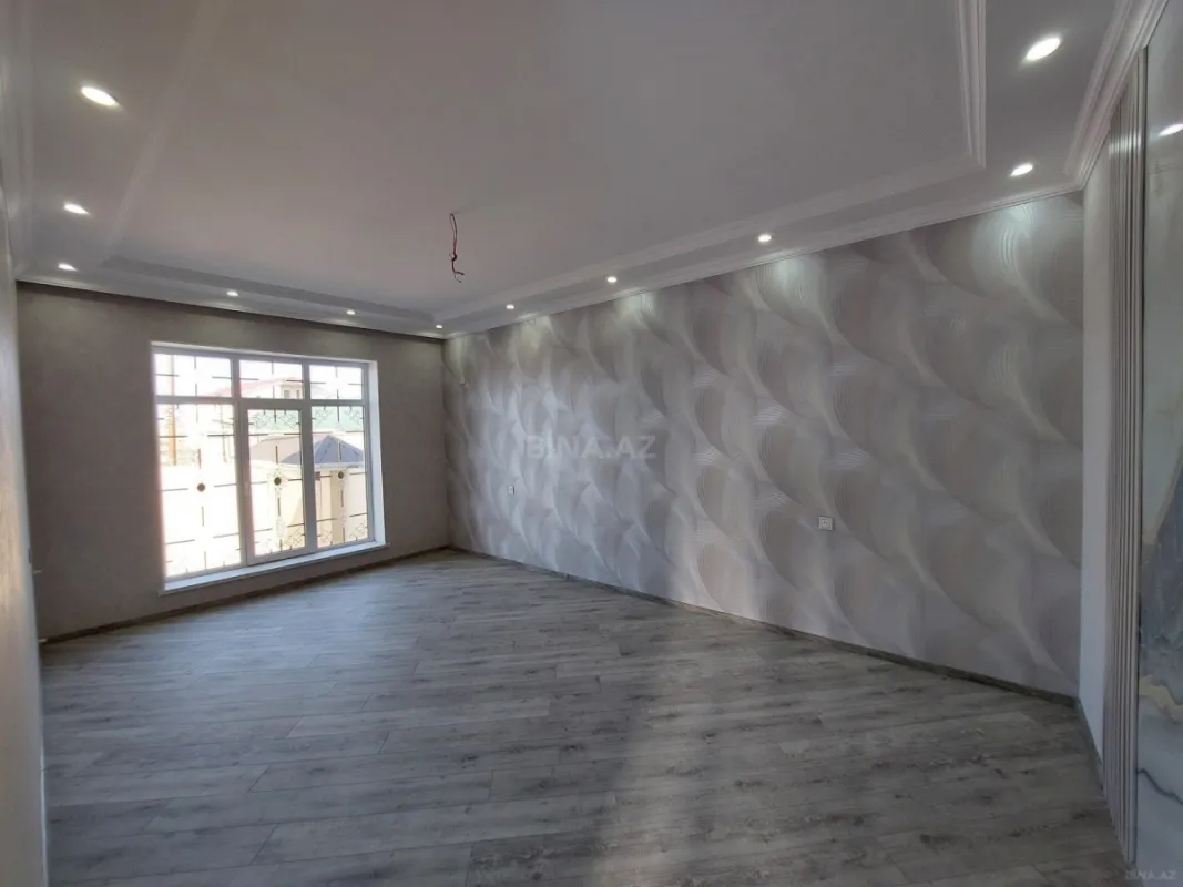 Satılır 4 otaqlı həyət evi 124 m²