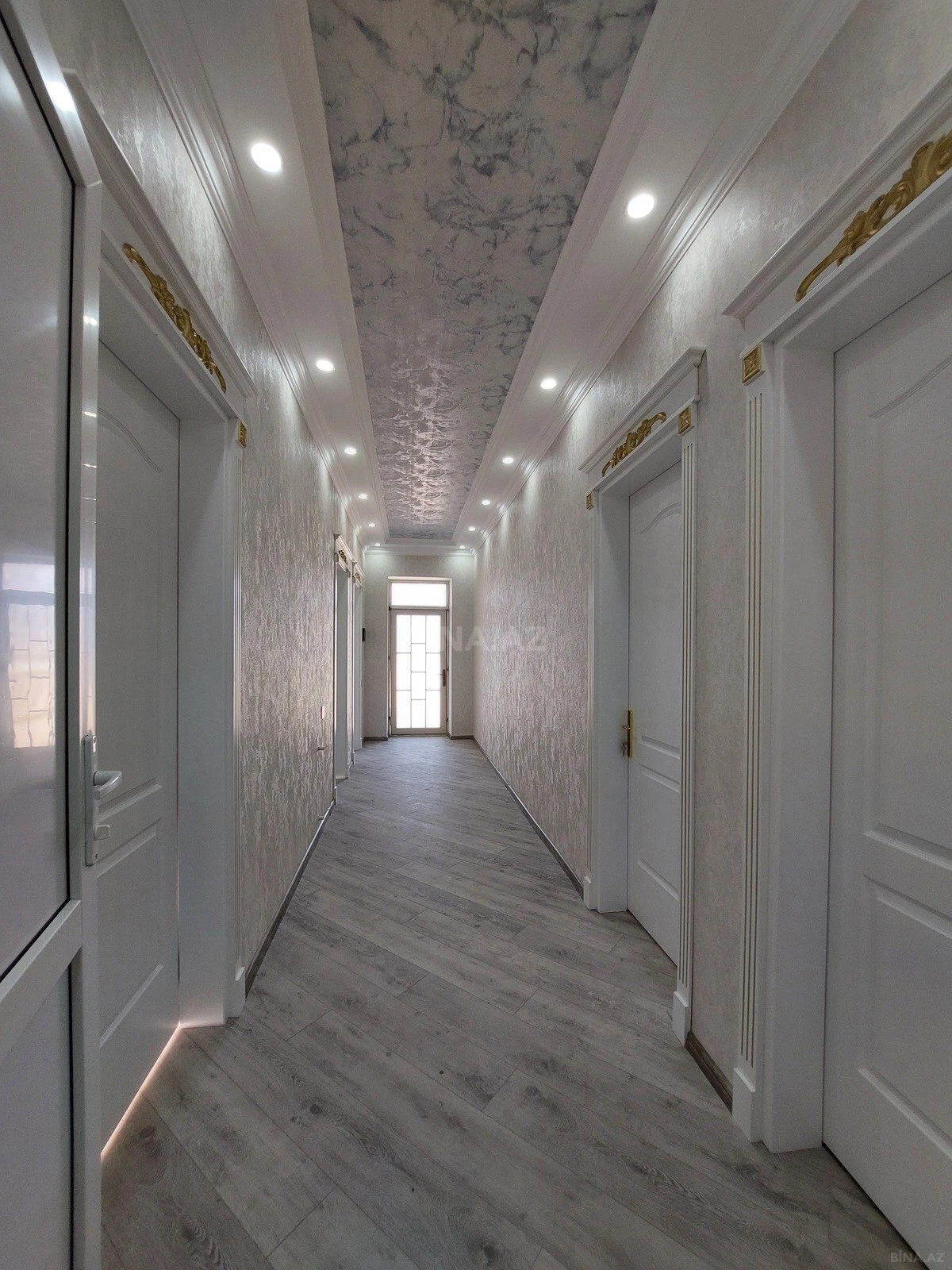 Satılır 4 otaqlı həyət evi 124 m²