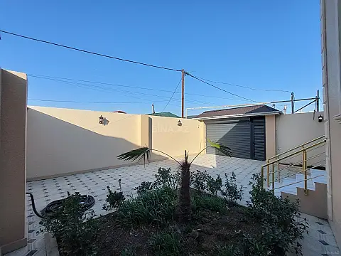 Satılır 4 otaqlı həyət evi 124 m²