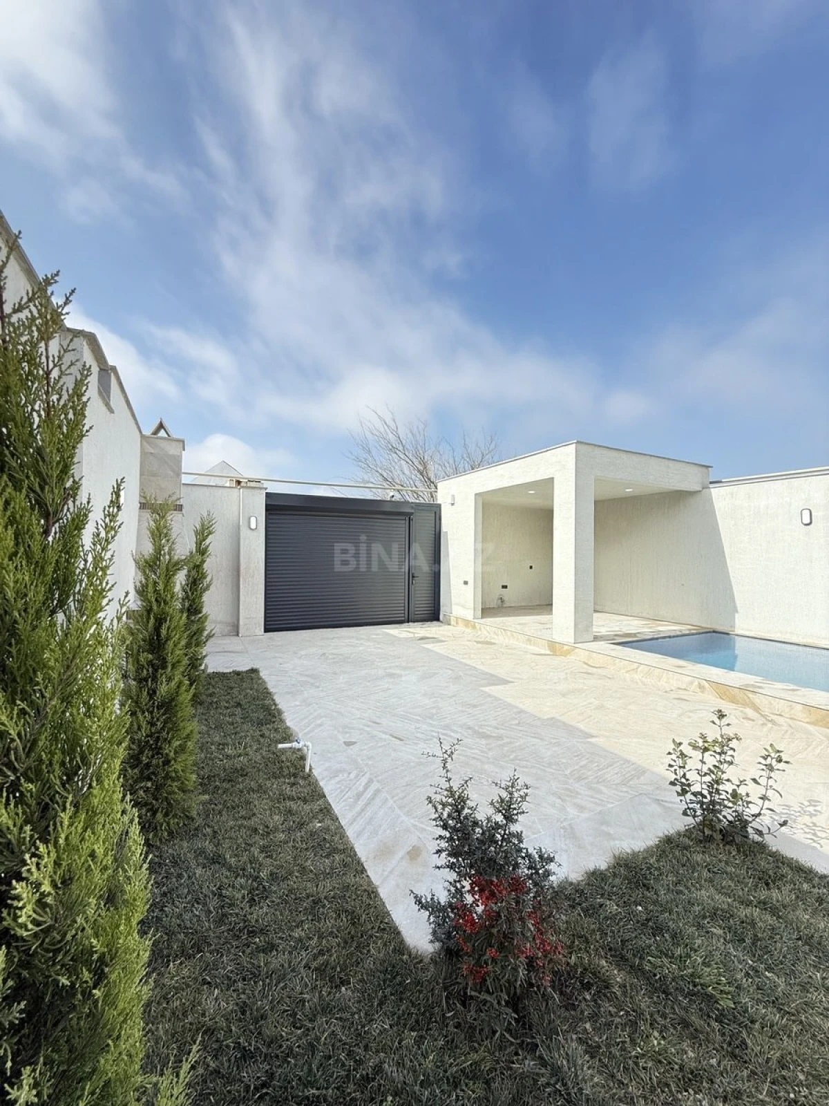 Satılır 4 otaqlı həyət evi 150 m²