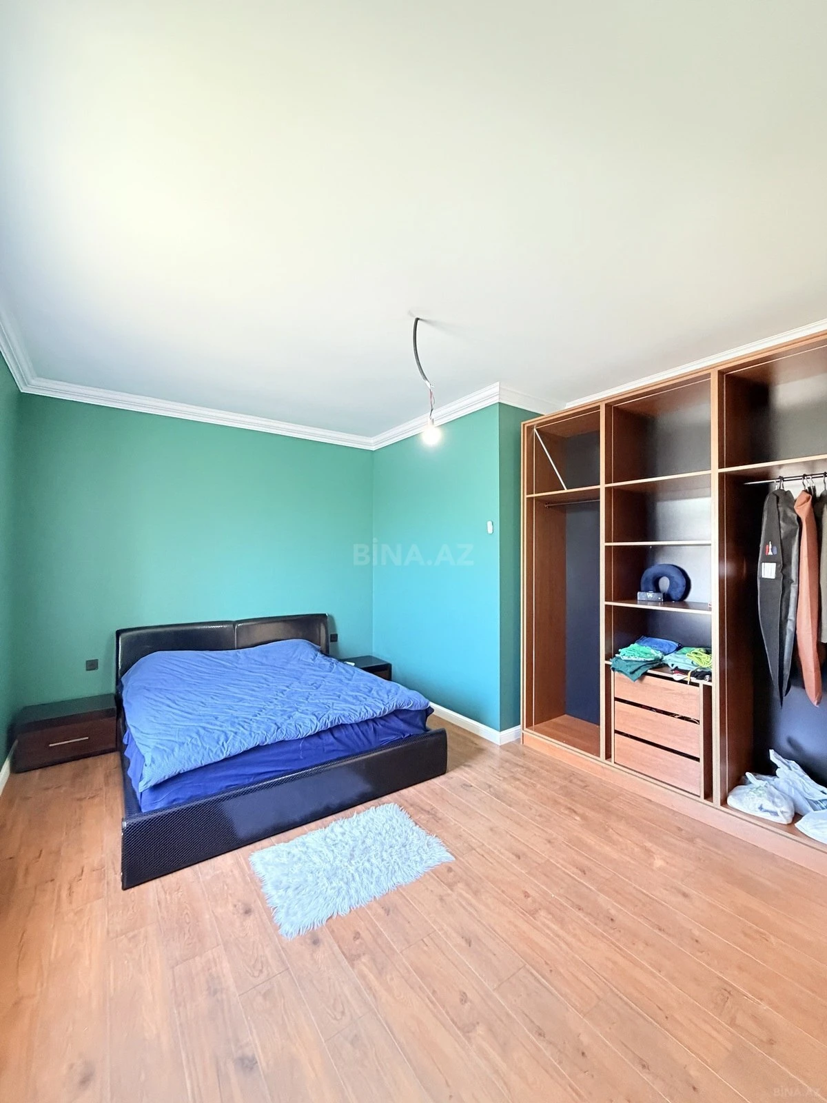 Kirayə verilir 6 otaqlı həyət evi 400 m²