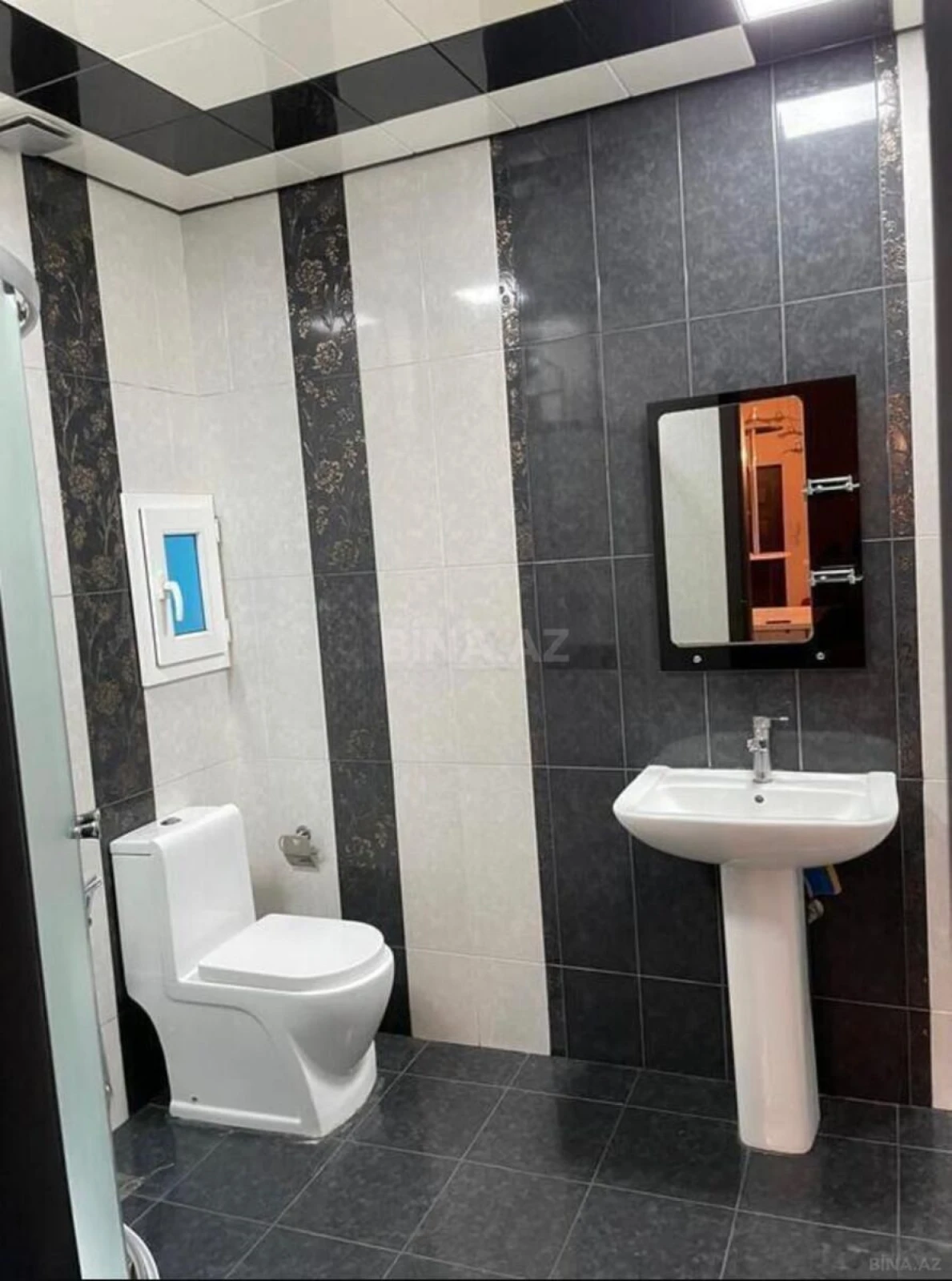 Kirayə verilir 3 otaqlı mənzil 100 m²