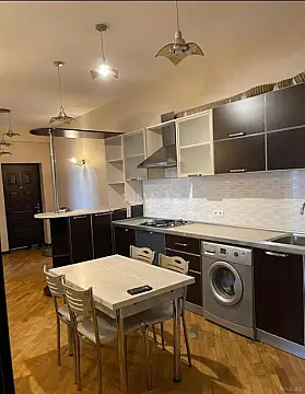 Kirayə verilir 3 otaqlı mənzil 100 m²