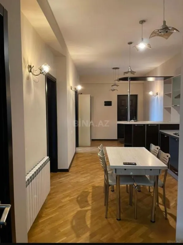 Kirayə verilir 3 otaqlı mənzil 100 m²