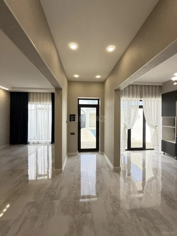 Satılır 4 otaqlı həyət evi 150 m²