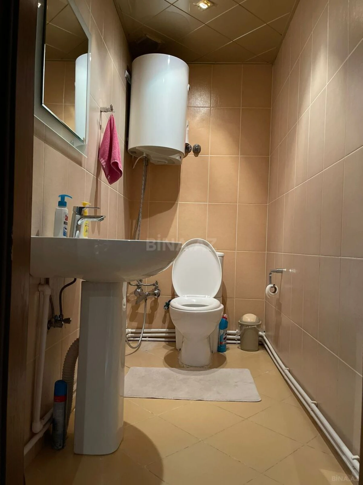 Satılır 2 otaqlı mənzil 102 m²
