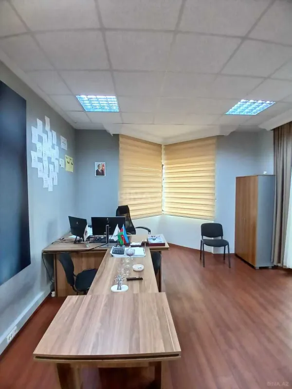 Kirayə verilir 1 otaqlı ofis 40 m²