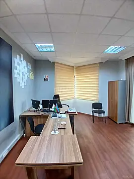 Kirayə verilir 1 otaqlı ofis 40 m²