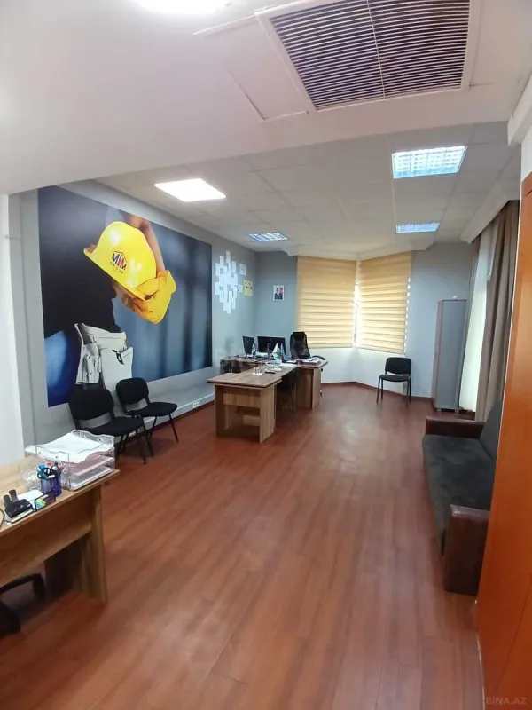 Kirayə verilir 1 otaqlı ofis 40 m²