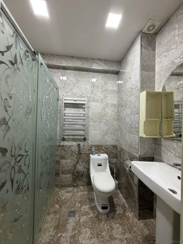 Satılır 3 otaqlı mənzil 83 m²