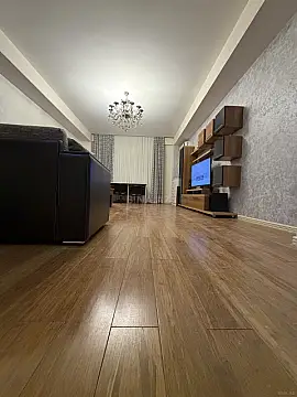 Satılır 3 otaqlı mənzil 83 m²