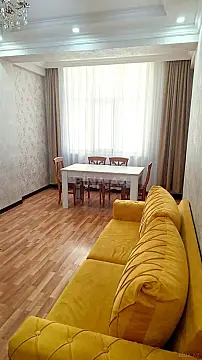 Kirayə verilir 2 otaqlı mənzil 80 m² — Bakı, 8-ci kilometr 2 otaq 80.00 m²