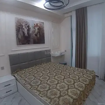Kirayə verilir 2 otaqlı mənzil 60 m²