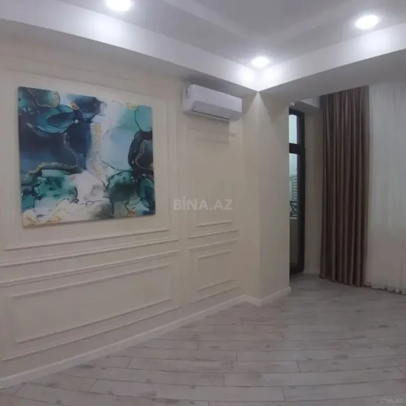 Kirayə verilir 2 otaqlı mənzil 60 m²
