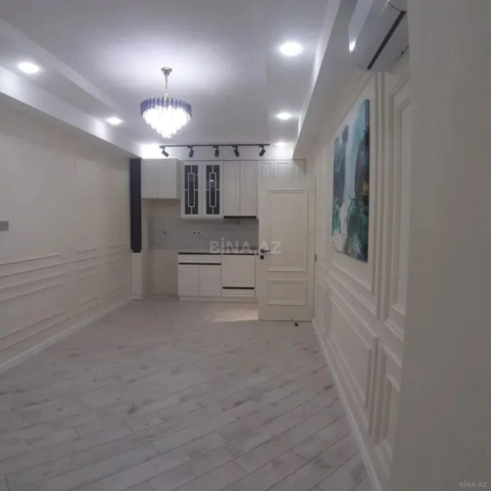 Kirayə verilir 2 otaqlı mənzil 60 m²