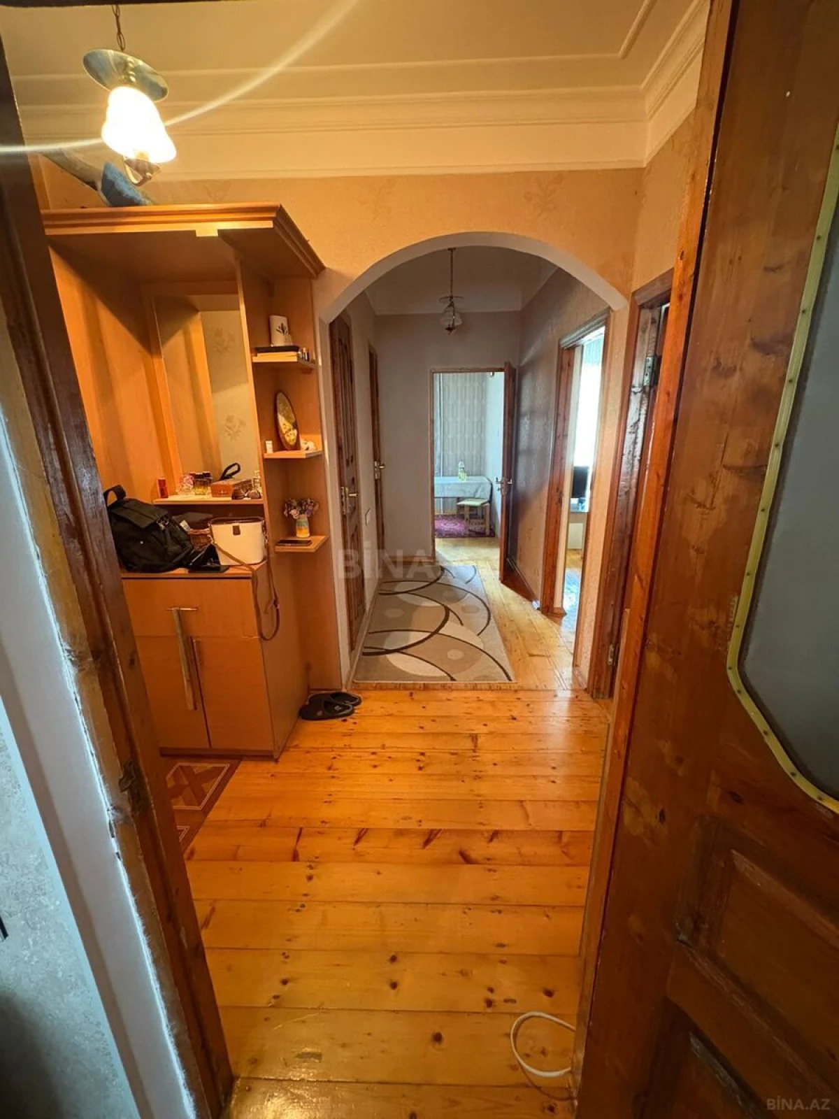 Satılır 4 otaqlı mənzil 100 m²