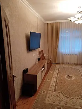 Satılır 4 otaqlı mənzil 100 m²