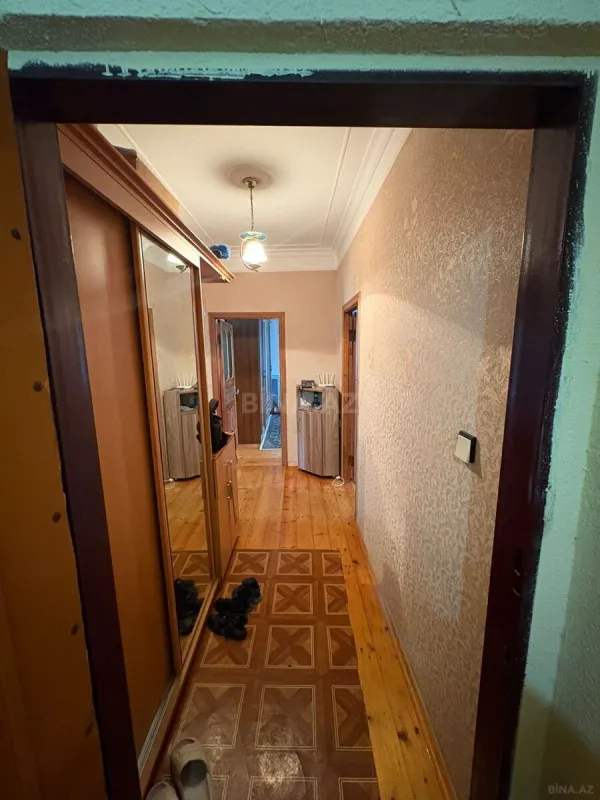 Satılır 4 otaqlı mənzil 100 m²