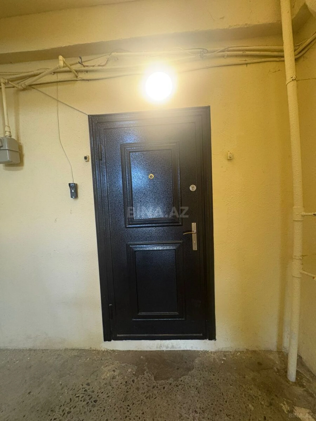 Satılır 4 otaqlı mənzil 100 m²