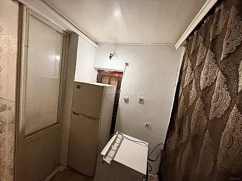 Kirayə verilir 2 otaqlı mənzil 45 m²