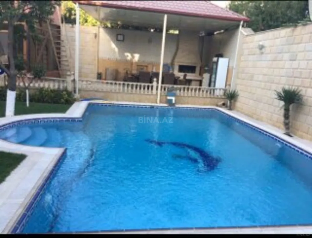 Satılır 7 otaqlı həyət evi 670 m²