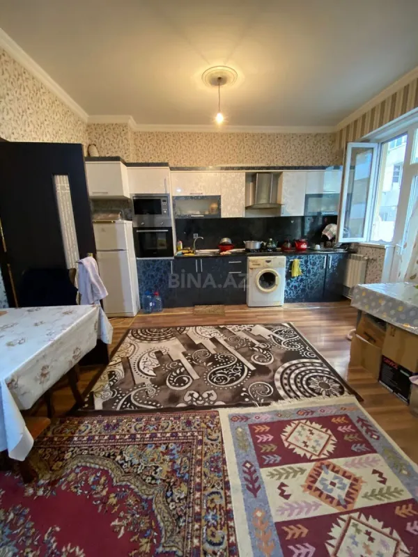 Satılır 2 otaqlı mənzil 60 m²